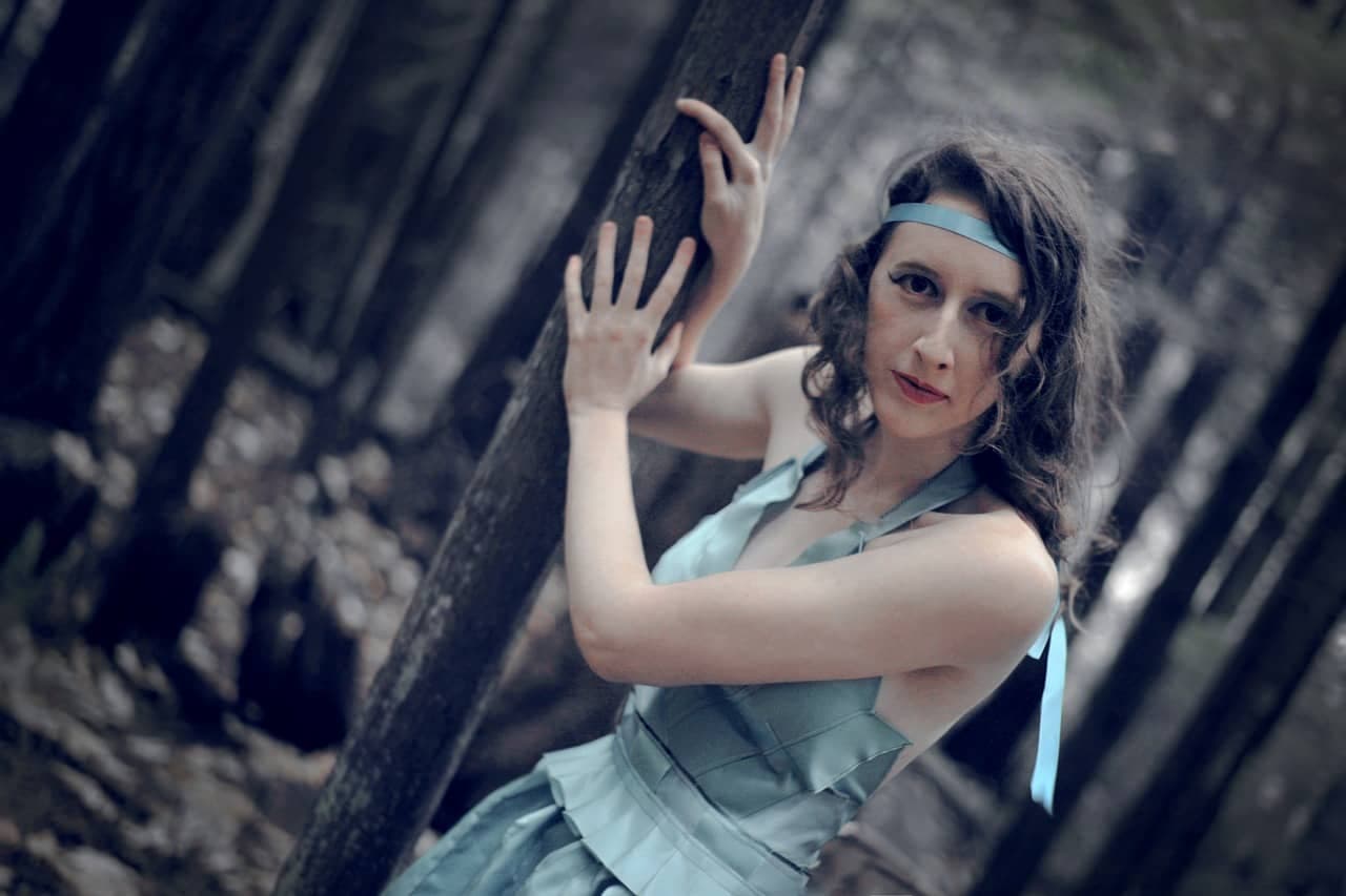 flapper look-letsdiskuss